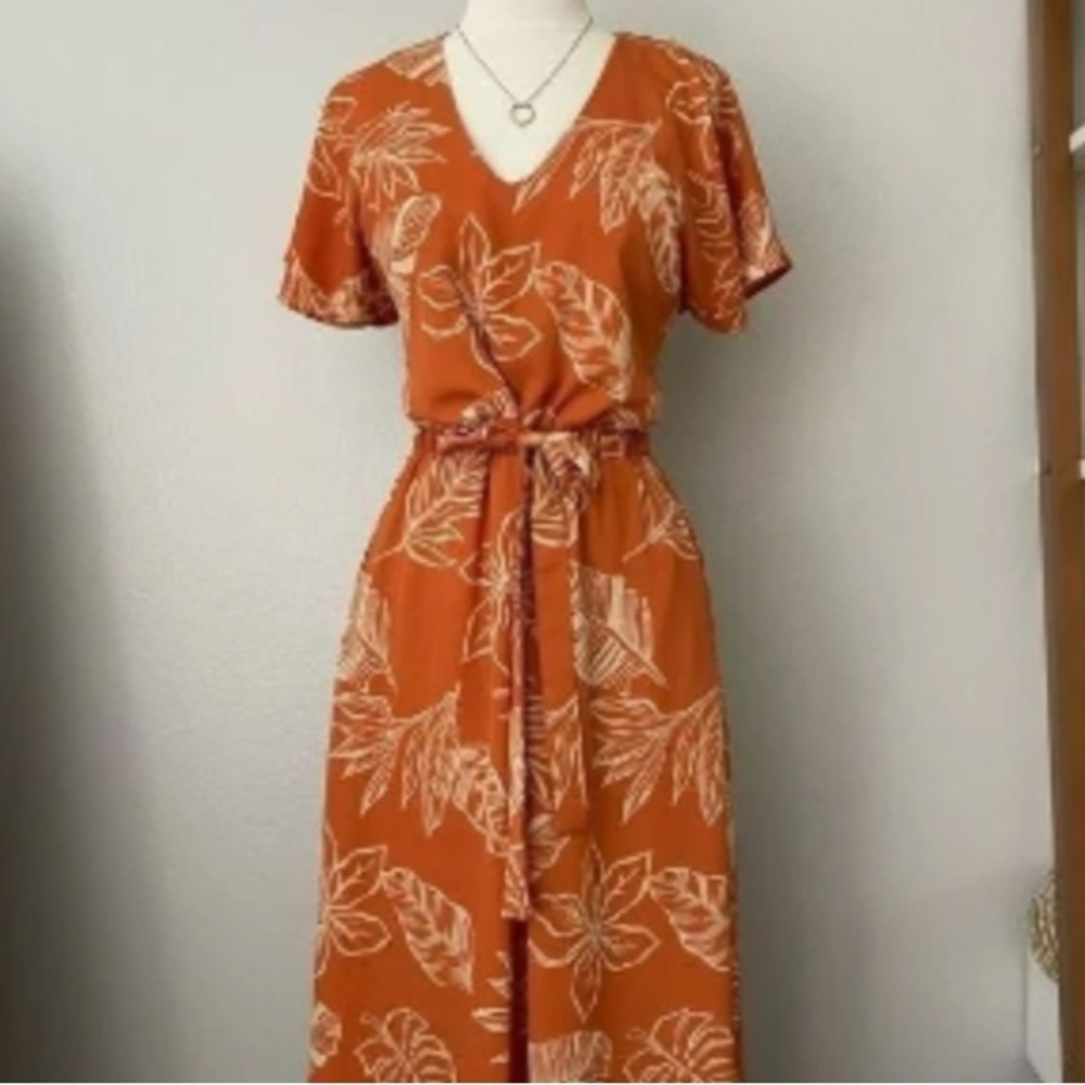 Orange leaf pattern dress